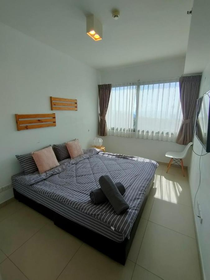 Unixx Seaview Appartement Pattaya